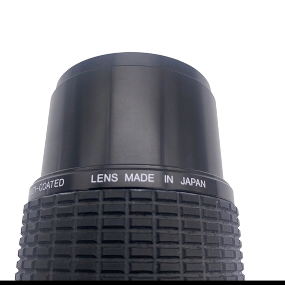 Sigma Zoom 70-210mm 1:4-5. Lens for Konica and Case Made in Japan - Picture 3 of 12